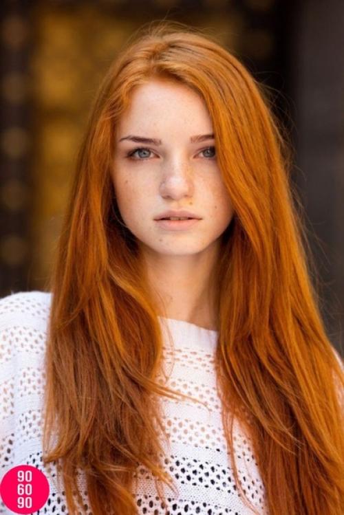 Американский фотограф Брайан даулинг провёл три лета в путешествиях по миру, чтобы найти и снять самых красивых рыжеволосых девушек земли.