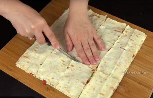 Вкусная закуска из лаваша. 06 Вкусная закуска из лаваша. 06