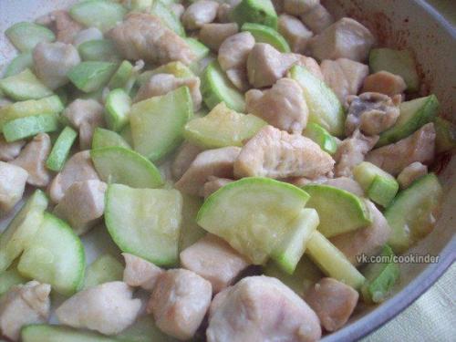 Куриное Филе с кабачками. 06