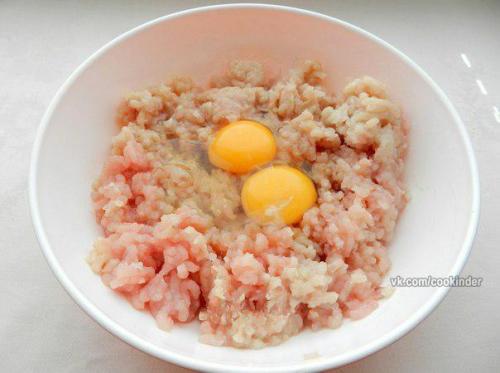 Гречаники.   Гречаники - блюдо украинской кухни, которое готовится из мясного фарша с добавлением вареной гречки. 02 Гречаники.   Гречаники - блюдо украинской кухни, которое готовится из мясного фарша с добавлением вареной гречки. 02