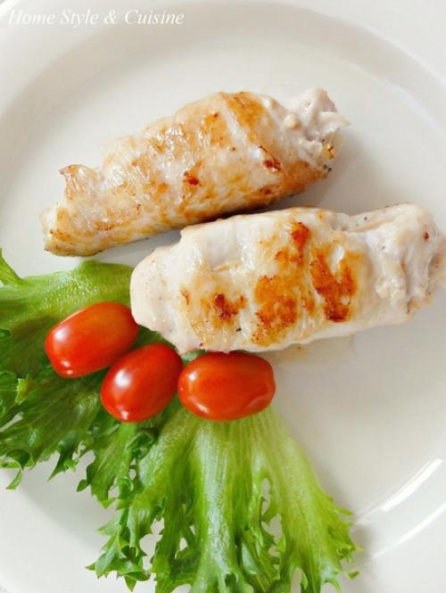 Кypиные кoлбacки с чecноком: пpoсто и вкycно!