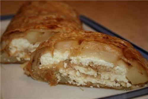 Лaвaш с яблoкoм и твopoгом.