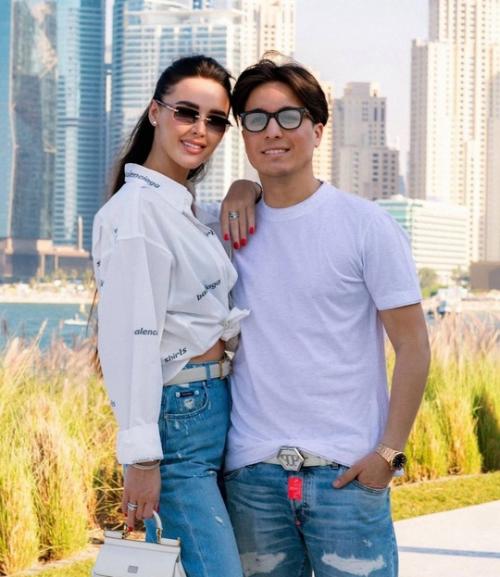 Жена Тимура хайдарова впервые лицо их двухмесячной дочери показала. 03