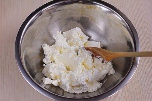 Сырники.  Ингредиенты:   Творог - 500 г. 03