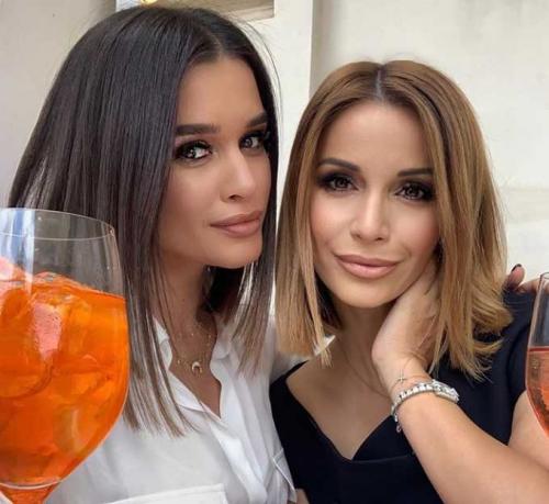 Прически на каре 2020. Модные укладки на каре 2020: фото, идеи для разных поводов