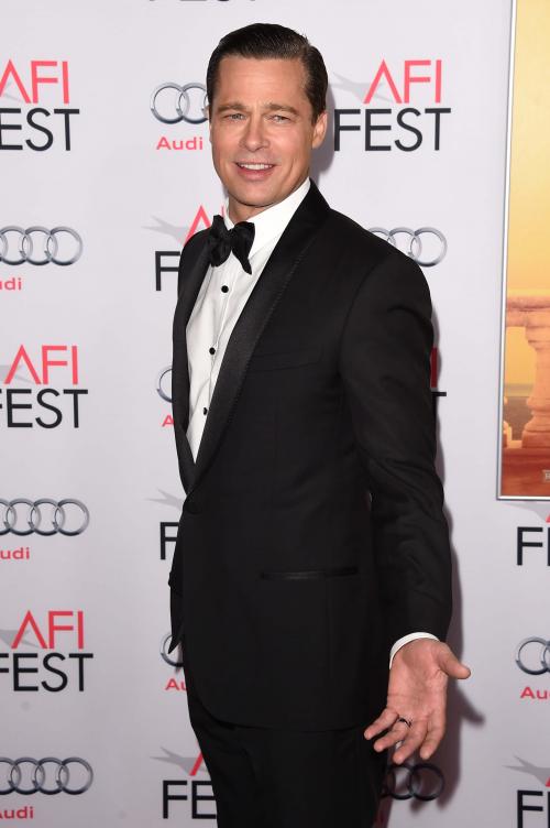 Звезды от которых воняет. Шок! 13 плохо пахнущих звезд, от которых мы этого не ждали