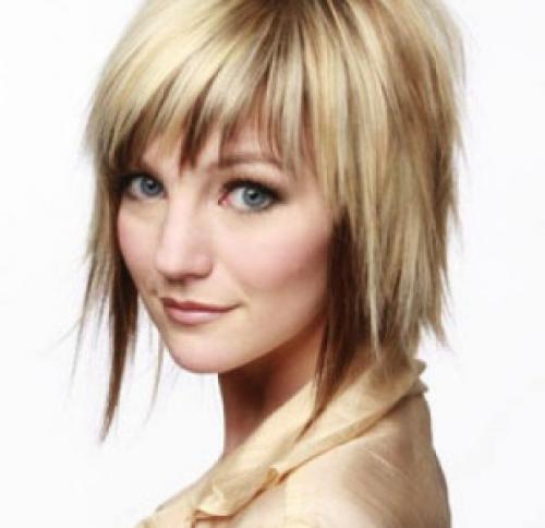 Слоистые стрижки на короткие волосы. Каскад на короткие женские волосы