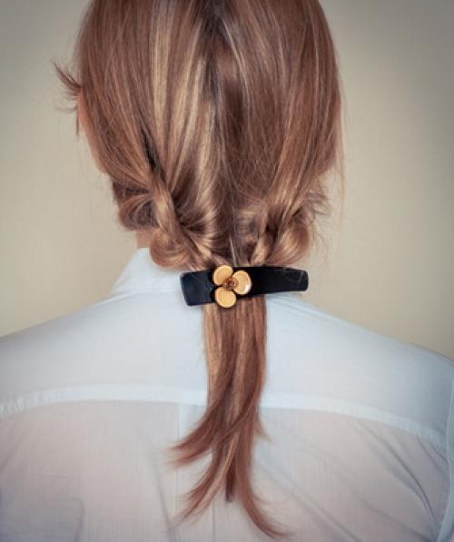 Заколоть волосы короткие красиво. Как красиво заколоть короткие, средние и длинные волосы 18 Заколоть волосы короткие красиво. Как красиво заколоть короткие, средние и длинные волосы 18