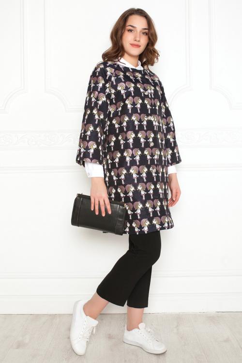 Пальто с массивными кроссовками. Какие модели пальто подходят