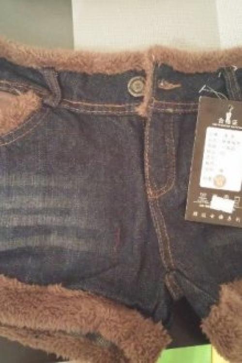 С чем носить шорты с высокой талией зимой. С чем носить шорты зимой, весной в зависимости от модели