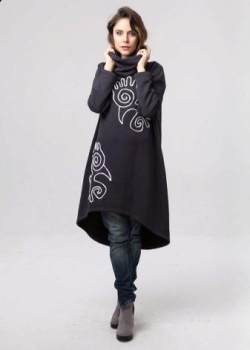 Туники осень 2019. Туники осени 2019 — идеальный предмет гардероба для холодного сезона 23 Туники осень 2019. Туники осени 2019 — идеальный предмет гардероба для холодного сезона 23