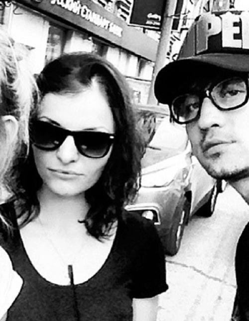 С кем встречаются звезды россии. «Звезды и простые смертные»: с кем встречаются «одиночки» российского шоу-бизнеса?