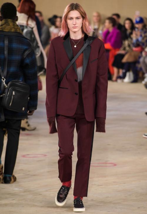 Мужская цветовая палитра Пантон осень-зима 2019 2019 одежда. Модные цвета осень-зима 2019-2020 года от Пантон 17 Мужская цветовая палитра Пантон осень-зима 2019 2019 одежда. Модные цвета осень-зима 2019-2020 года от Пантон 17