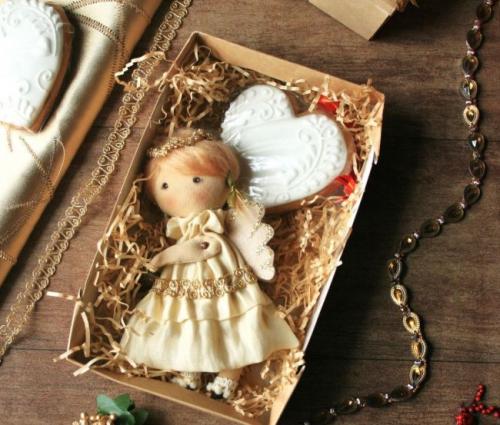 Что подарить сестре на Рождество. Традиционные рождественские подарки