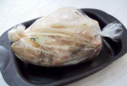 Утка с яблоками и апельсинами в рукаве в духовке. Пошаговый рецепт