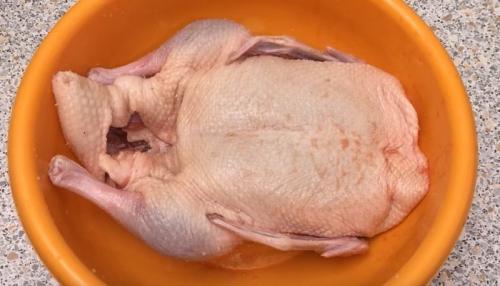 Утка с яблоками и апельсинами в утятнице. Рецепт утки, фаршированной яблоками с картошкой