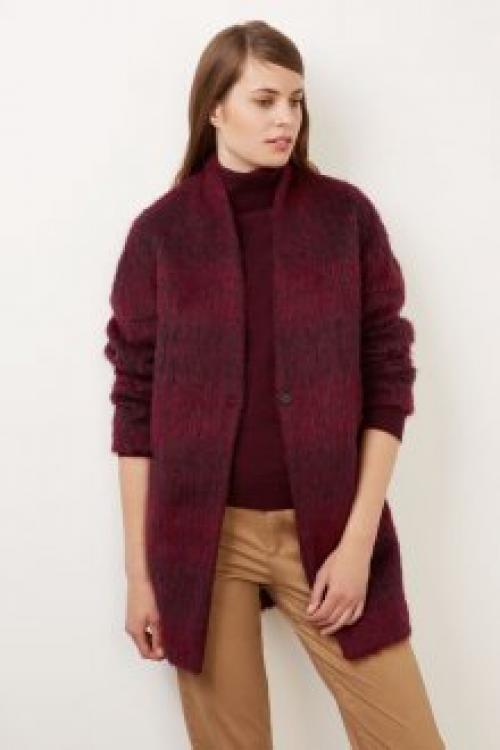 С чем носить короткое пальто. Короткое пальто: актуальные модели на осень и весну 2020