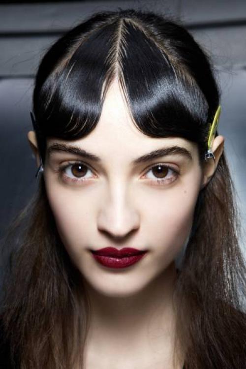 Губная помада для брюнеток с карими глазами и светлой кожей. Какая помада подходит брюнеткам с карими глазами?