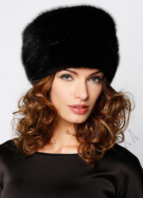 Зимние вязаные шапки 2019 женские. Современные вязаные зимние шапки для женщин 2019-2020 года 22 Зимние вязаные шапки 2019 женские. Современные вязаные зимние шапки для женщин 2019-2020 года 22