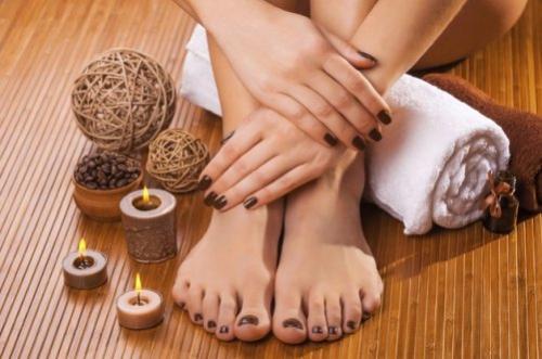 Можно ли ходить в баню с гель-лаком. Можно ли с шеллаком ходить в баню: рекомендации 02 Можно ли ходить в баню с гель-лаком. Можно ли с шеллаком ходить в баню: рекомендации 02