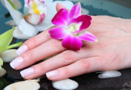 С каким цветом ногти кажутся длиннее. Как визуально увеличить длину ногтей