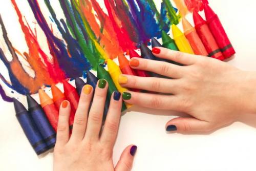 Какой цвет лучше на короткие ногти. Как выбрать лак для коротких ногтей: 5 главных правил