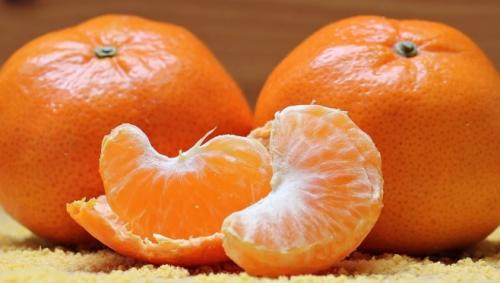 Сколько мандаринов можно съедать в день ребенку. Когда и сколько мандаринов можно есть без вреда для здоровья