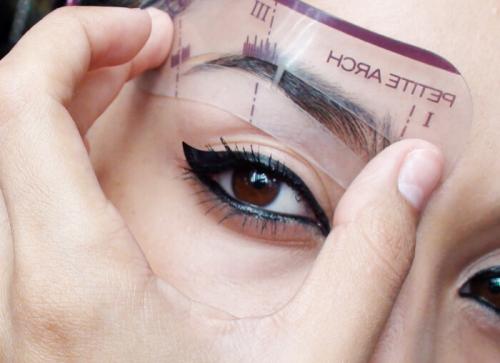 Формы бровей трафареты распечатать. Зачем нужны трафареты для бровей 13 Формы бровей трафареты распечатать. Зачем нужны трафареты для бровей 13