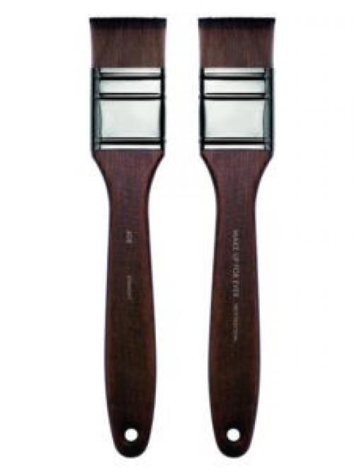 Как называется кисточка для макияжа лица. Кисти для макияжа лица: какие нужны