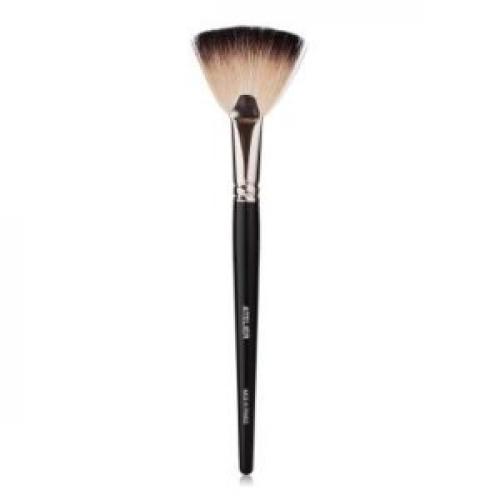 Как называется кисточка для макияжа лица. Кисти для макияжа лица: какие нужны