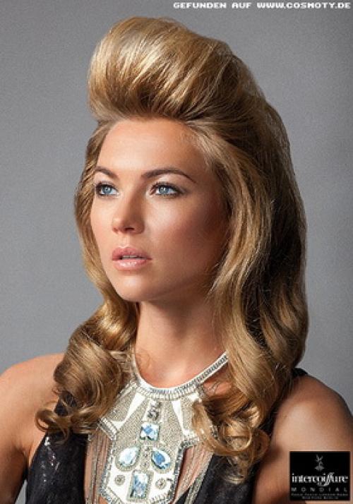 Красиво заколоть волосы короткие. Как красиво заколоть короткие, средние и длинные волосы 19 Красиво заколоть волосы короткие. Как красиво заколоть короткие, средние и длинные волосы 19