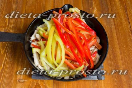 Теплый салат с курицей и болгарским перцем. Салат с курицей и перцем. 2, 3 и 4 этапы диеты