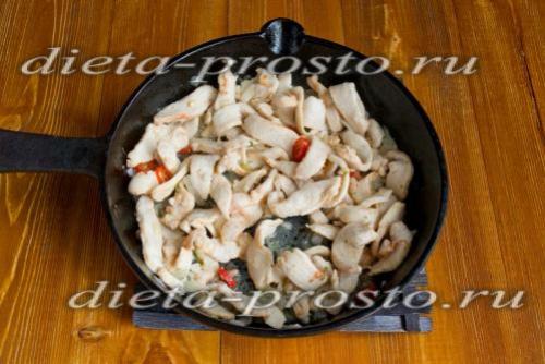 Теплый салат с курицей и болгарским перцем. Салат с курицей и перцем. 2, 3 и 4 этапы диеты