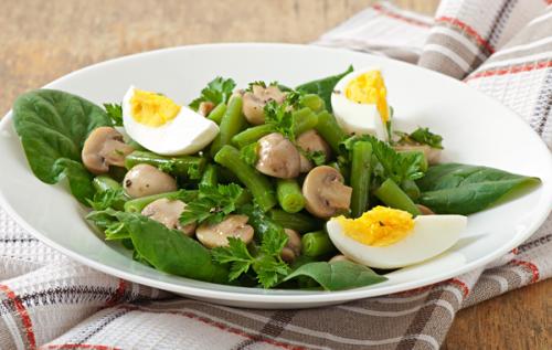 ПП салат с вареными яйцами. Простые и вкусные диетические салаты с яйцом