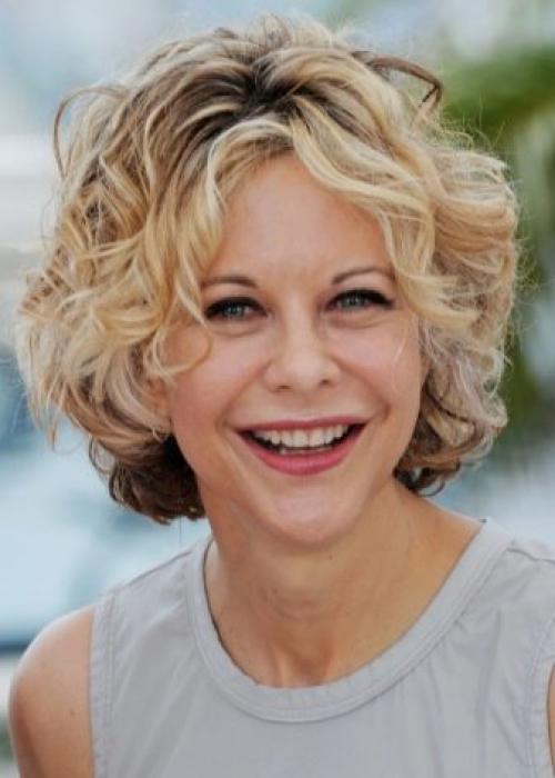 Прическа на свадьбу на короткие волосы для женщины 50 лет. Короткие стрижки — выбор смелых и ярких женщин 05 Прическа на свадьбу на короткие волосы для женщины 50 лет. Короткие стрижки — выбор смелых и ярких женщин 05