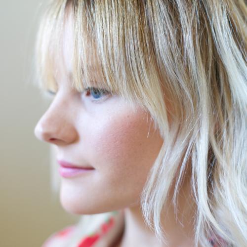 Челка шторка. Длинная чёлка «шторки»