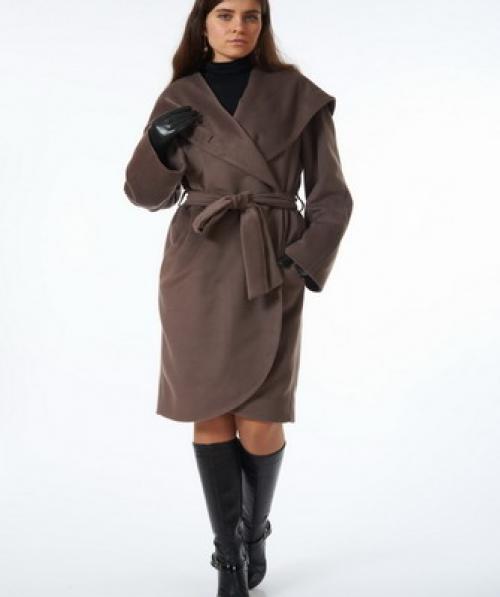 Какую обувь можно носить с пальто. Пальто до колена, выше колена и ниже колена – подбираем обувь для каждого случая 23 Какую обувь можно носить с пальто. Пальто до колена, выше колена и ниже колена – подбираем обувь для каждого случая 23