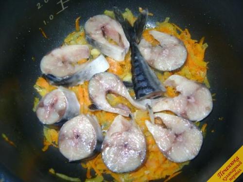 Скумбрия в мультиварке со сметаной. Описание рецепта: