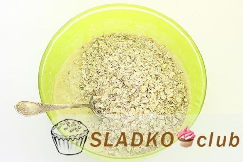 Овсяное печенье без муки с бананом. Ингредиенты: