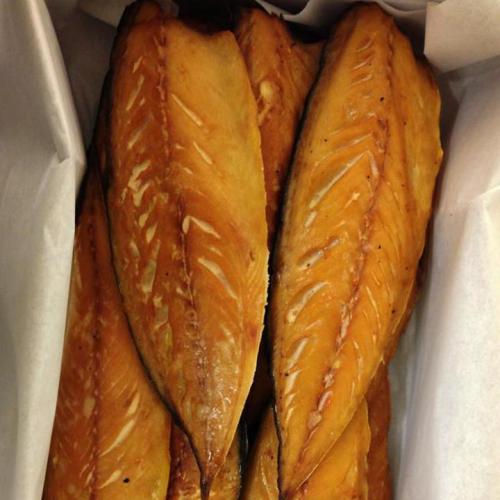 Скумбрия горячего копчения в мультиварке: рецепт и способ приготовления