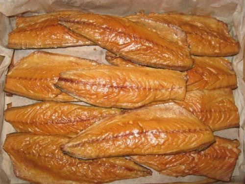 Скумбрия горячего копчения в мультиварке: рецепт и способ приготовления