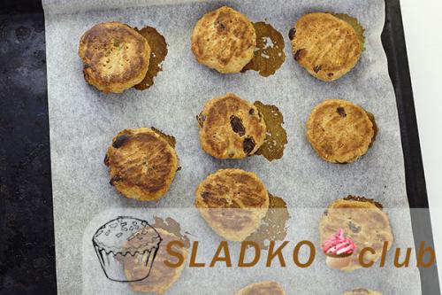 Овсяное печенье без муки с бананом. Ингредиенты: