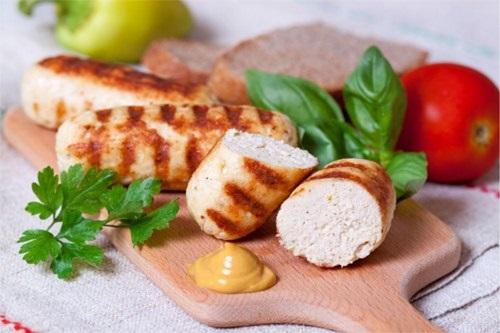 Пп сосиски из куриной грудки. Сосиски из куриной грудки