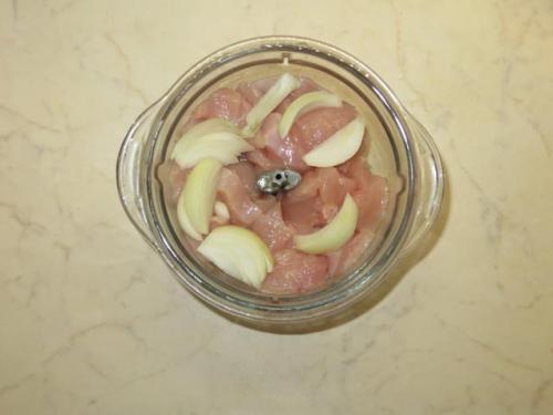 Пп сосиски из куриной грудки В домашних условиях рецепт. Домашние сосиски из куриной грудки