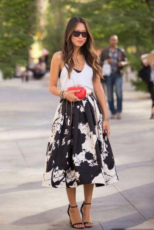 С чем носить платье миди осенью. С чем и куда носить длинное вязаное платье-водолазку 25 С чем носить платье миди осенью. С чем и куда носить длинное вязаное платье-водолазку 25