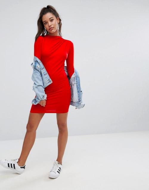 Платье лапша с кроссовками. Варианты для юных модниц