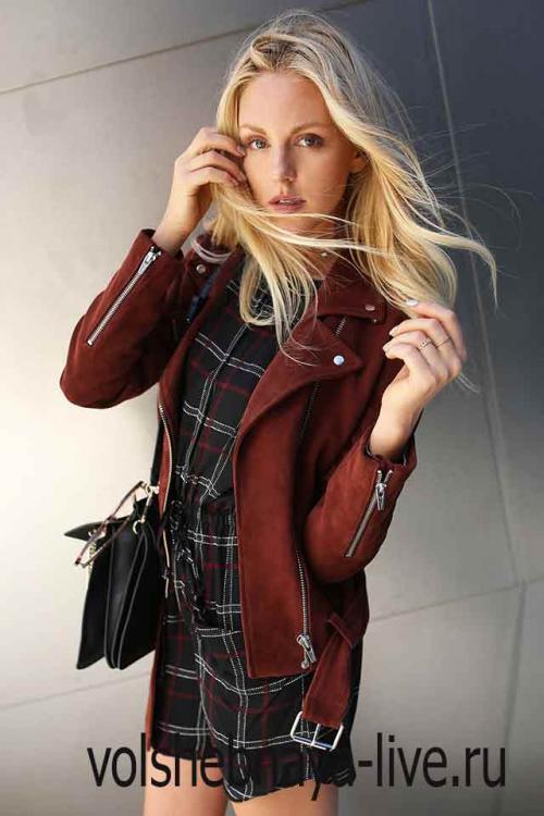 Бордовая куртка с чем носить. Почему стоит купить бордовую куртку или пиджак из кожи?