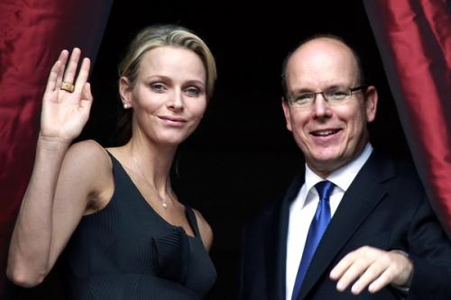 Некрасивые жены знаменитых людей. Звезды, выбравшие некрасивых жен и мужей