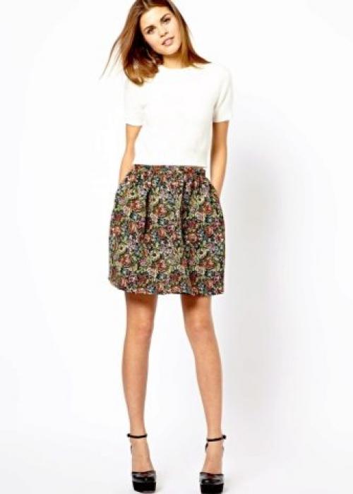 С чем носить юбку прямую. Кому идут и с чем носить длинную юбку: 18 свежих образов 12 С чем носить юбку прямую. Кому идут и с чем носить длинную юбку: 18 свежих образов 12