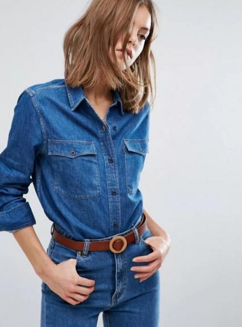 Как носить рубашку с джинсами девушкам 2019. Как девушке носить рубашку с джинсами в 2019?